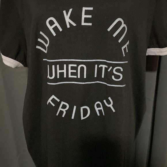 3XL Wake me when it’s Friday 30 inch long - Picture 5 of 6